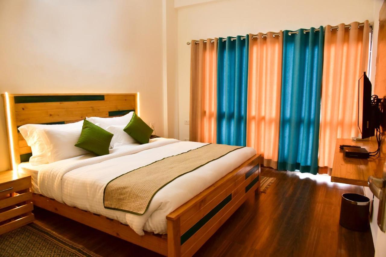 Spangle Heights Shimla, Suites And Residences Εξωτερικό φωτογραφία