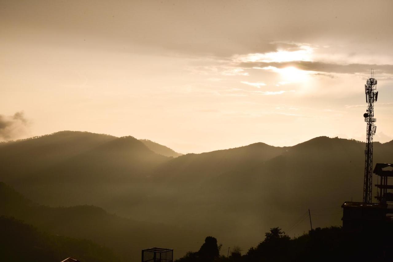 Spangle Heights Shimla, Suites And Residences Εξωτερικό φωτογραφία