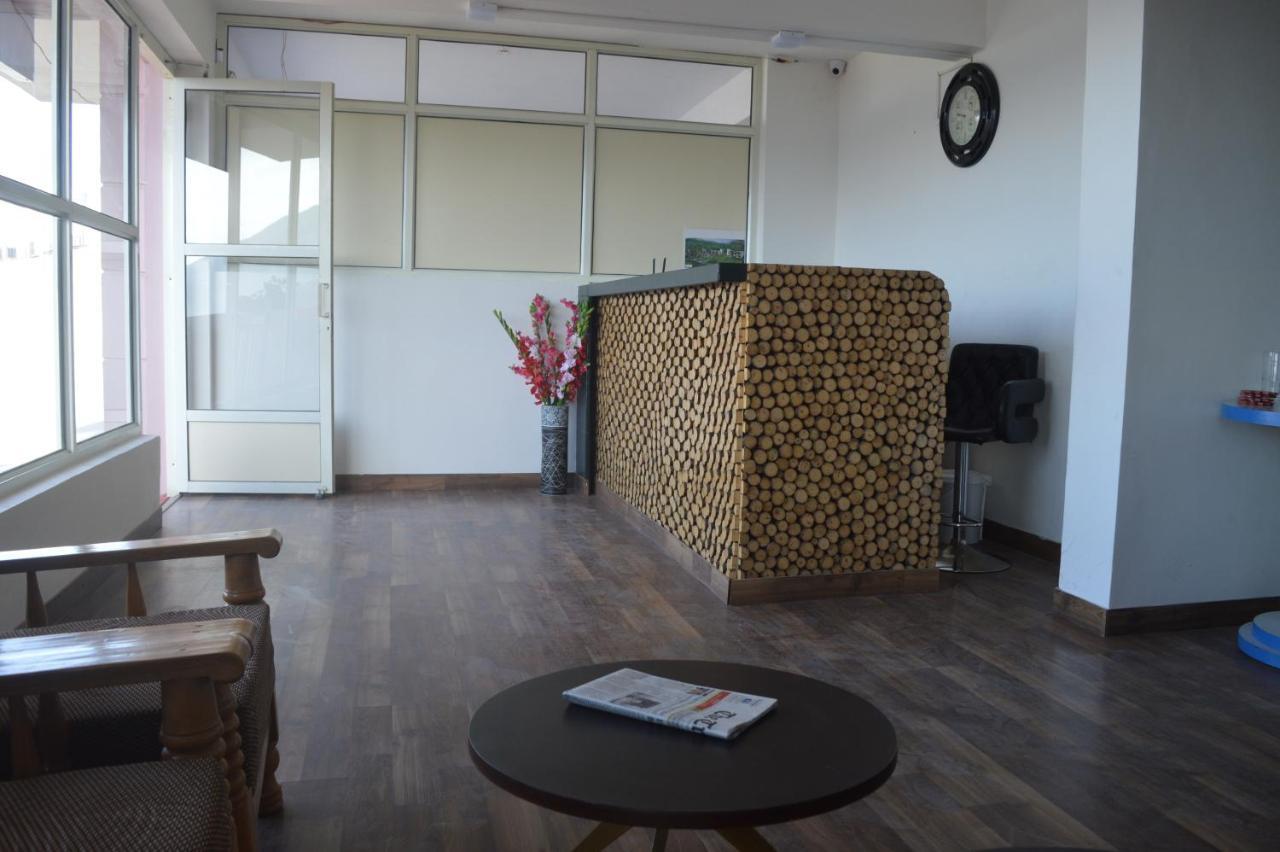 Spangle Heights Shimla, Suites And Residences Εξωτερικό φωτογραφία
